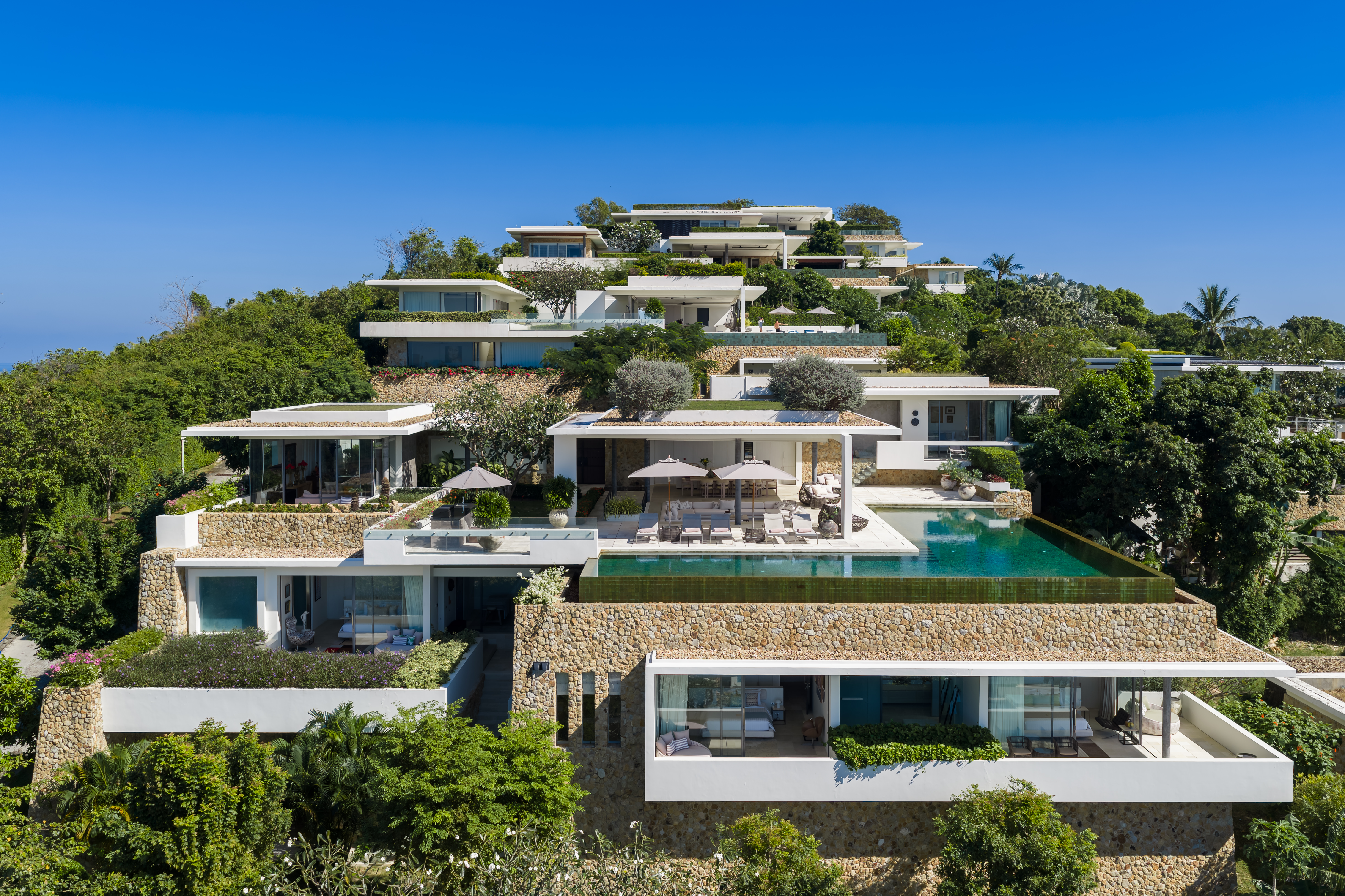 Villa 26 — image 1