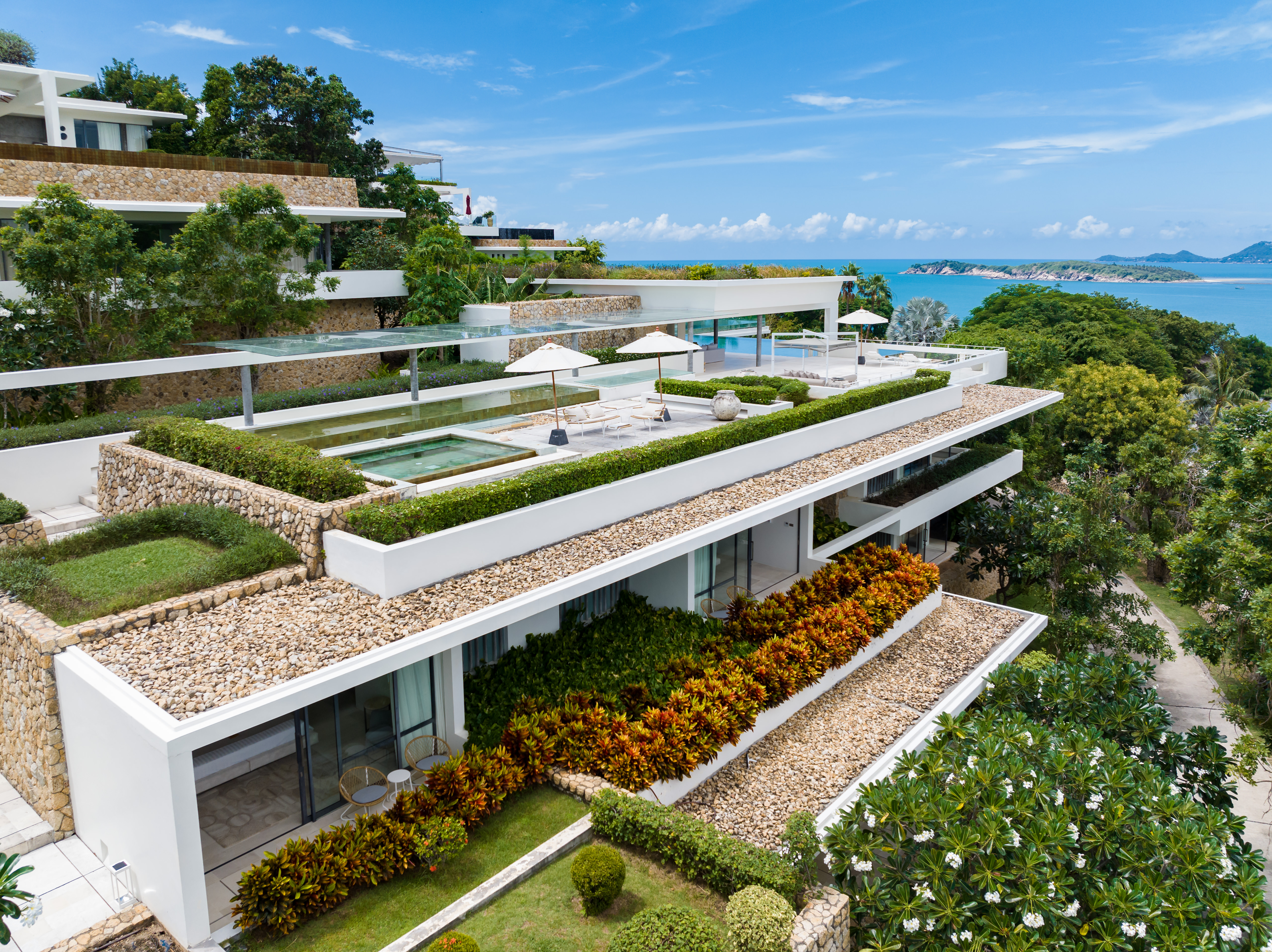Villa 24 — image 1