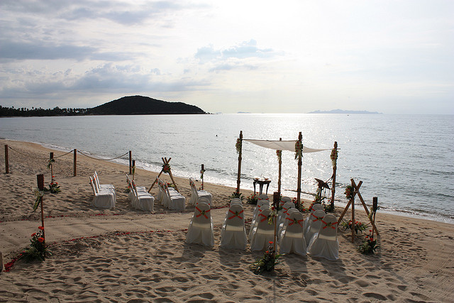 6 Tips for Renewing Your Wedding Vows in Koh Samui