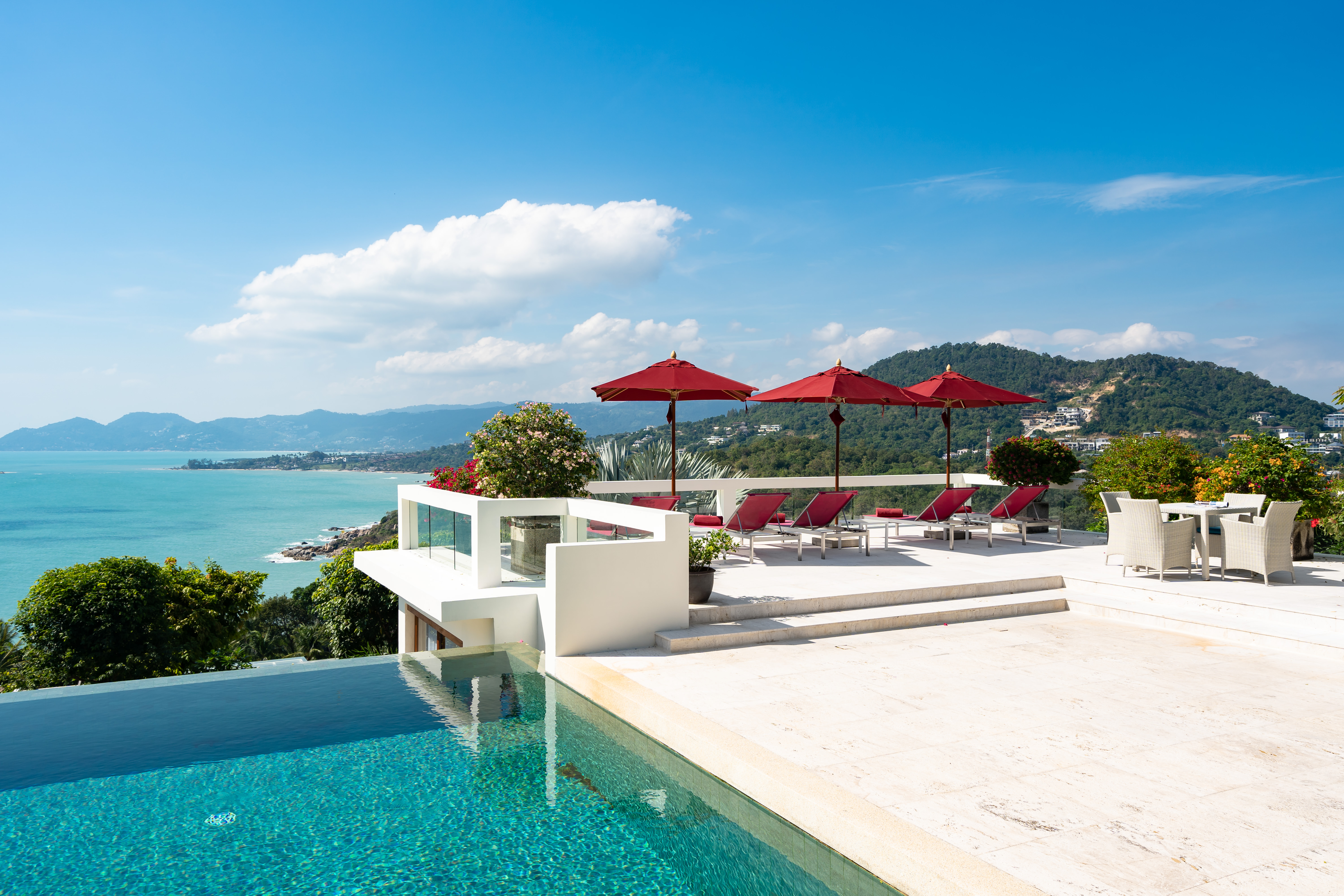 Villa 4 — image 2