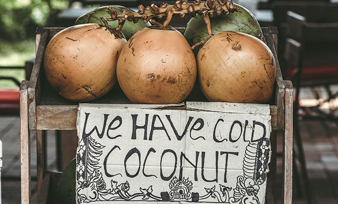 A Piece of Thailand: Souvenirs for Everyone